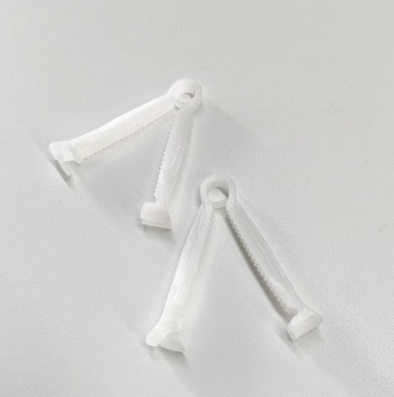 Sterilized Umbilical Cord Clamp Clipper For Newborn Baby